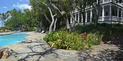 14830+Innerarity+Point+Rd-pool_04.jpg:  