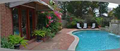 2471+semur+rd-patio_02.jpg:  