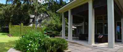 313+Woodbridge+Dr-patio_01.jpg:  