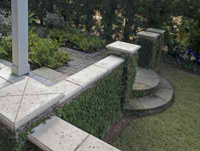 313+Woodbridge+Dr-patio_04.jpg:  