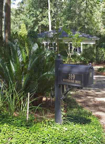 319+Woodbridge+Dr-mailbox.jpg:  