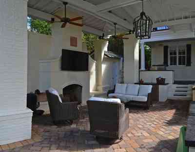 319+Woodbridge+Dr-patio_01.jpg:  