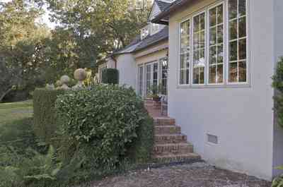 4320+montalvo+dr_09.jpg.jpg:  