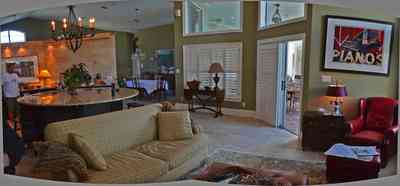 5527+oakmont+dr-patio+door+interior_01.jpg:  