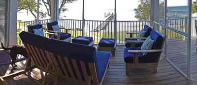 7+Beach+Dr-screen+porch_01.jpg:  