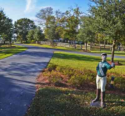 7670+Dairy+Rd-entrance_01.jpg:  