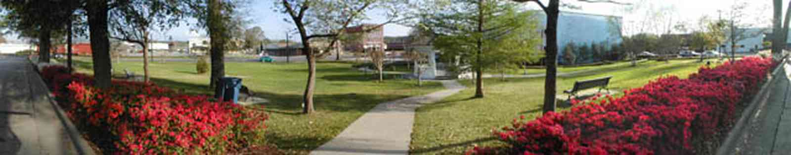 Brewton:-Town-Square_01.jpg:  gazebo, meeting place, town square, park bench, crepe myrtle
