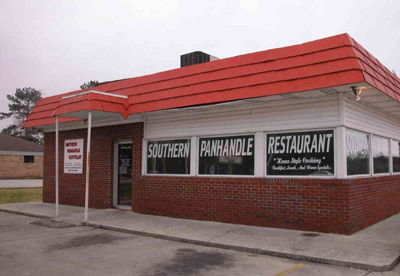 Century:-Panhandle-Restaurant_02.jpg:  restaurant, cafe, buffet, local hang-out