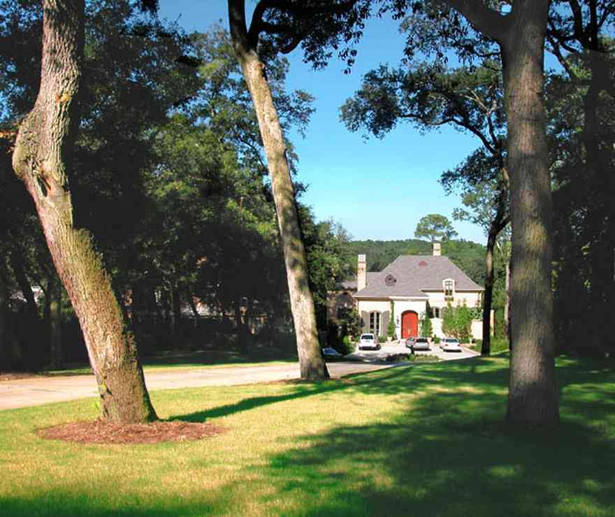 East-Hill:-3920-Menendez-Drive_01.jpg:  french chateau, oak trees, east hill, bayou