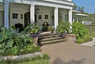 fishbein-front+porch-first+floor_01.jpg:  
