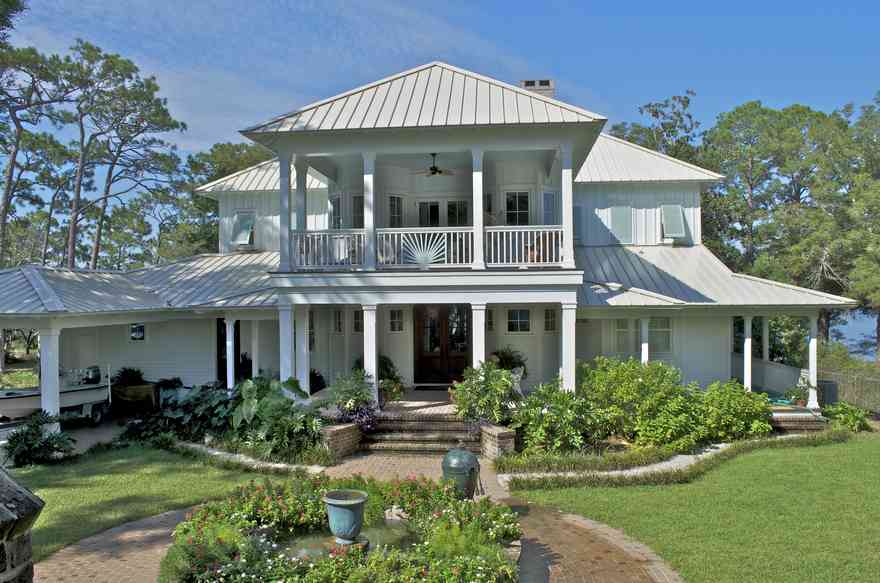 fishbein-main+house-front+facade_01.jpg:  