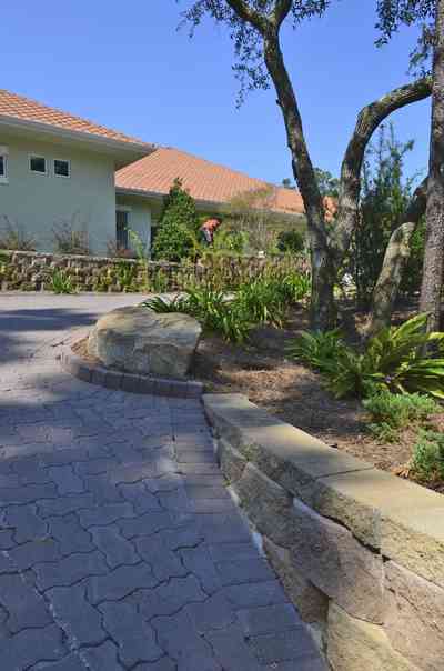 elC2VjH0QqqZyhRv_IG_.:  