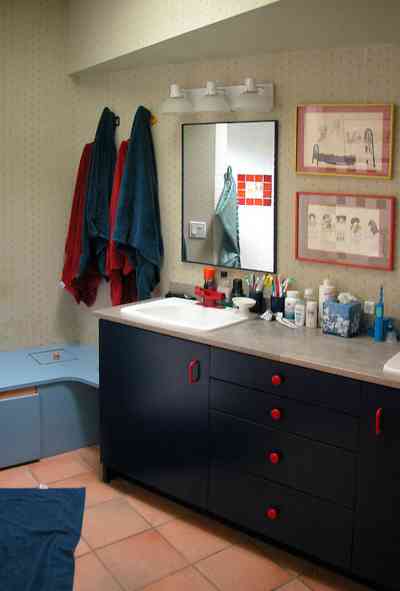 Gulf-Breeze:-92-High-Point-Drive_14b.jpg:  bedroom dresser, 