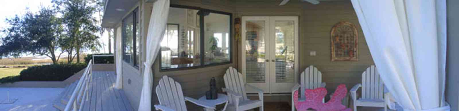 Gulf-Breeze:-Ceylon-Drive_07.jpg:  pool house, swimming pool, santa rosa sound, tiger point subdivision