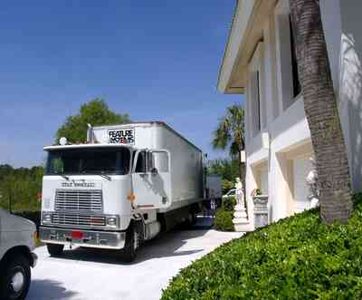 Gulf-Breeze:-Levin-House_13.jpg:  grip truck, palm tree, fred levin, roy jones