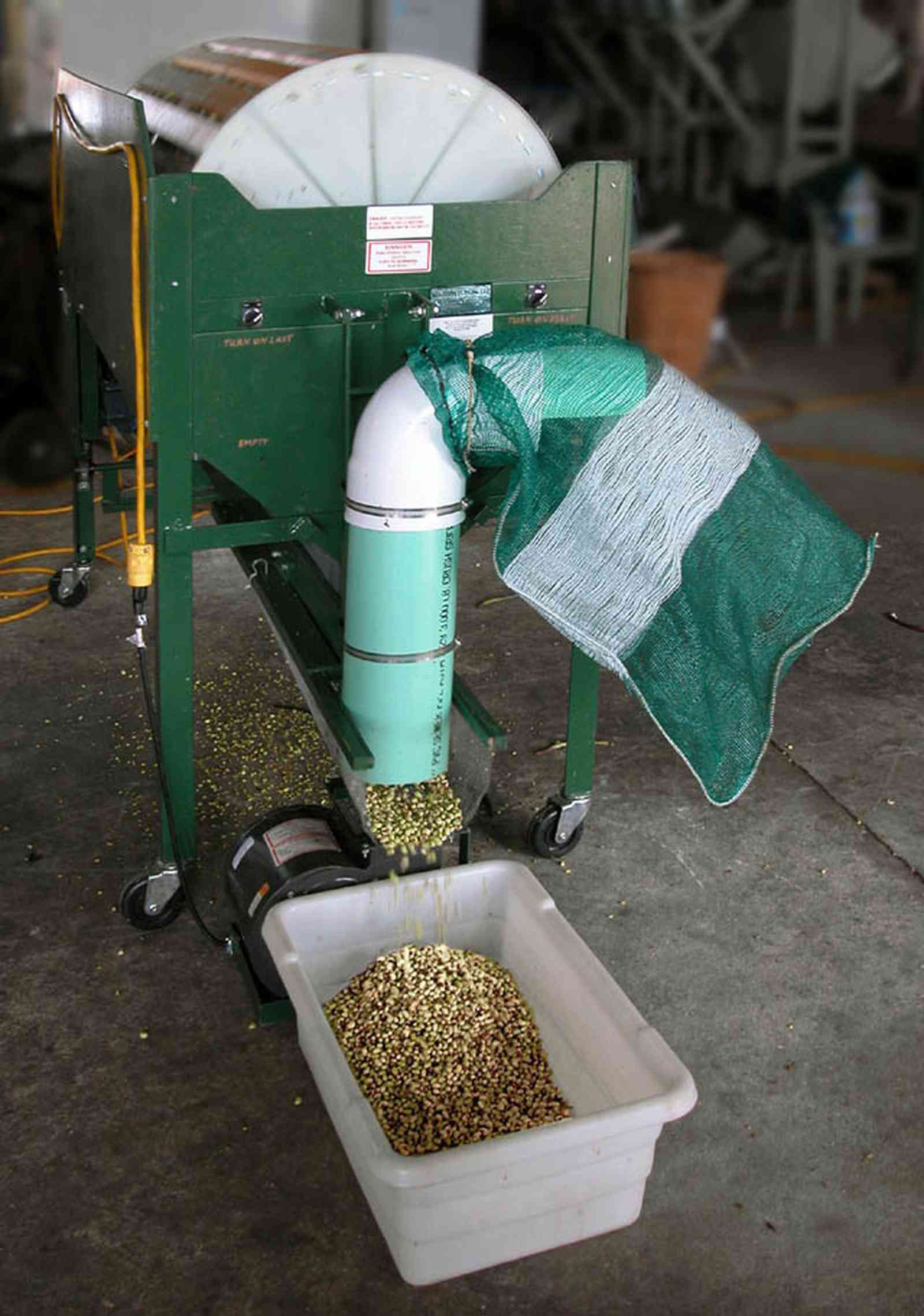 Hollandtown:-Holland-Farm:-Pea-Patch_02.jpg:  purple hulled peas, pea picker, automatic bean cleaner, farm produce