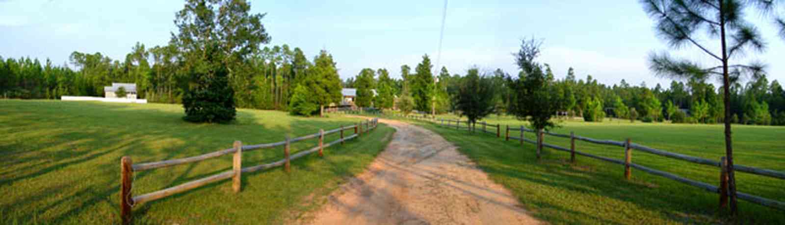 Milton:-Adventures-Unlimited_24.jpg:  cottage, restaurant, cabin, lodge