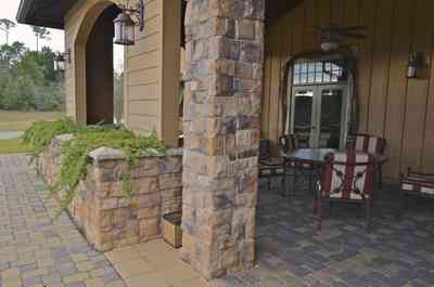 nature+trail+lodge_05.jpg:  