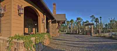 nature+trail+lodge_07.jpg:  