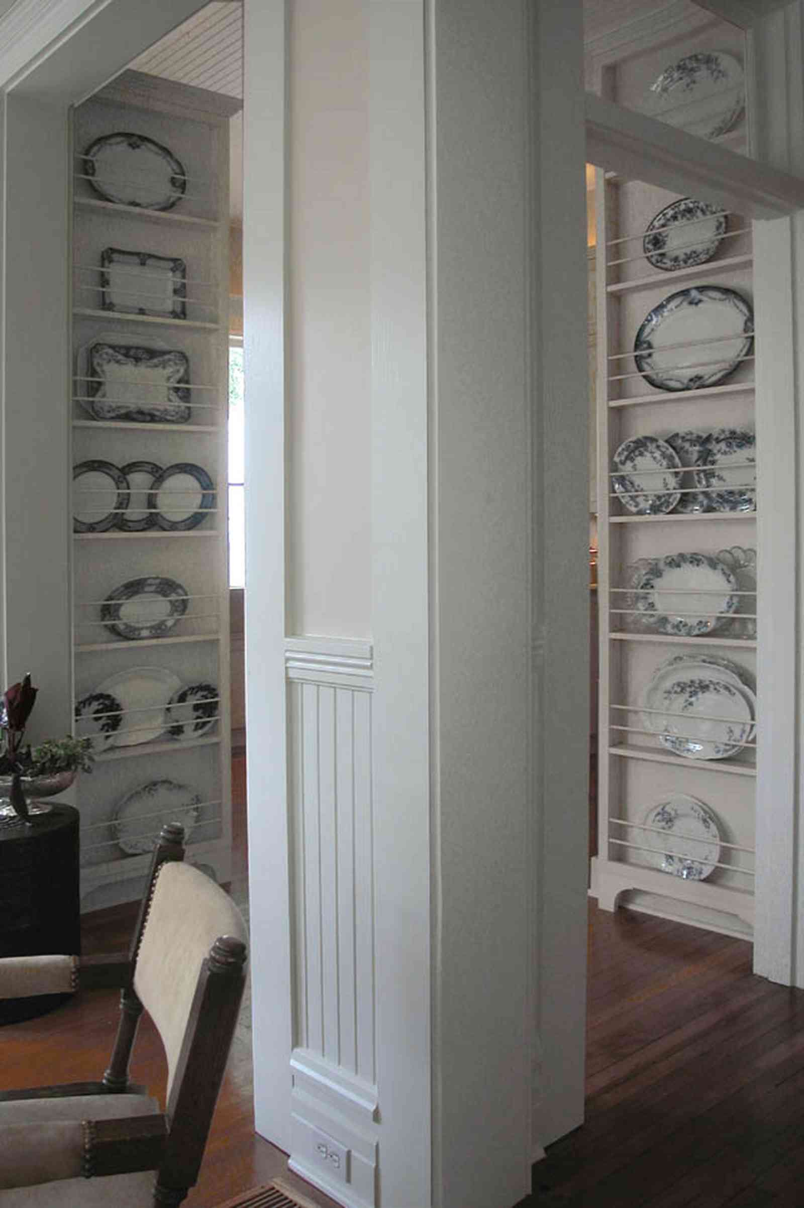 North-Hill:-116-DeSoto-St_02h.jpg:  blue willow china, heart pine floors, kitchen, wainscotting, dish rack, china display