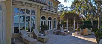 northcliff-patio_02.jpg:  