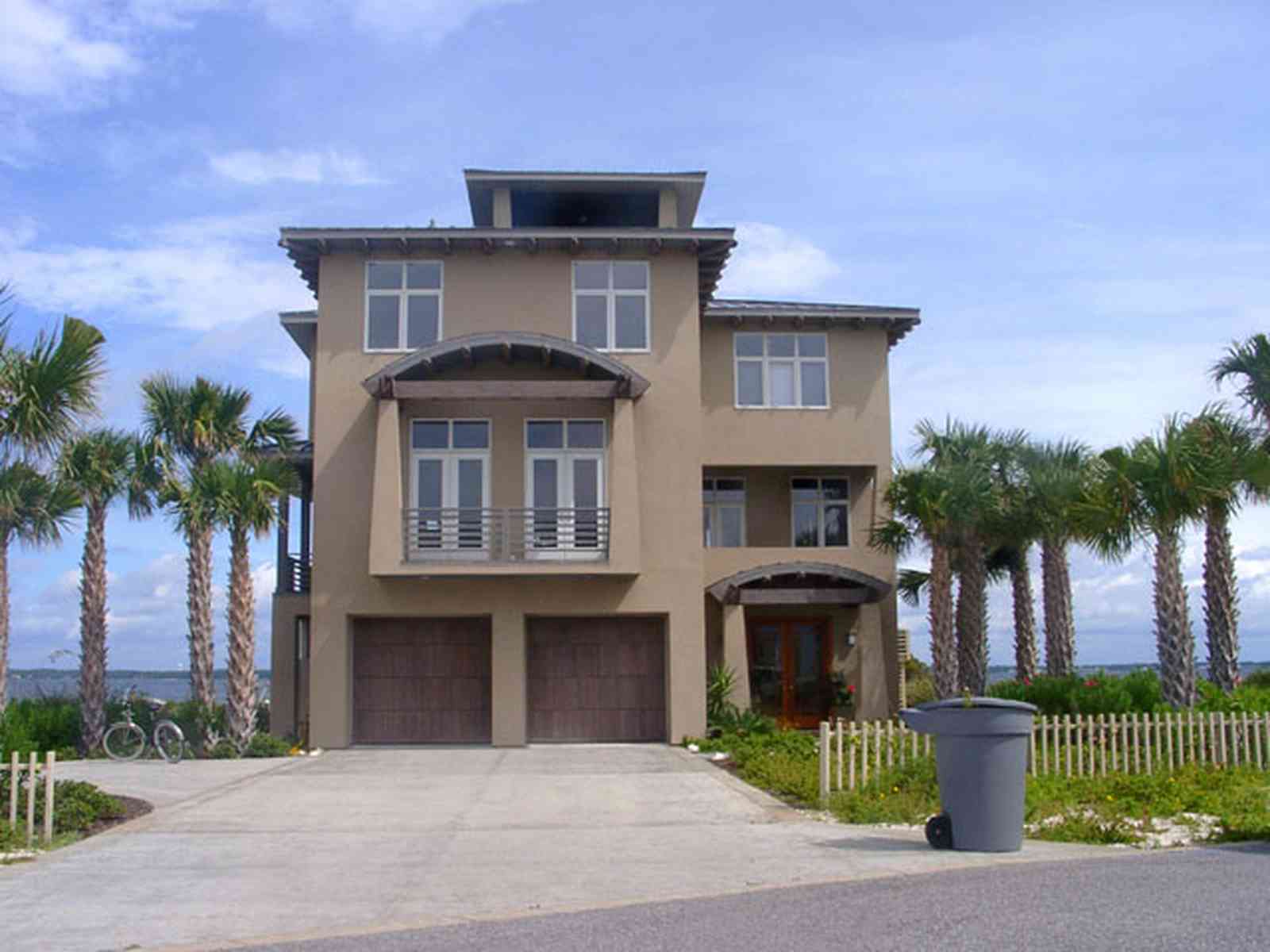 Pensacola-Beach:-Sugar-Bowl-Subdivision_03.jpg:  santa rosa sound, palm tree, sand dunes, sugar bowl subdivision