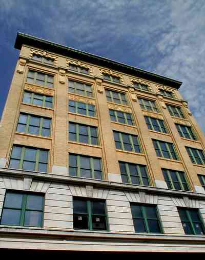 Pensacola:-Palafox-Historic-District:-Blount-Building_02b.jpg:  downtown, masonic temple, architectural style, garden street, urban renewal, palafox street, chicago school of architecture, commercial building, skyscraper, historic district