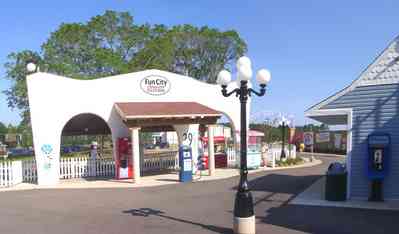 Pensacola:-Sams-Fun-City_07.jpg:  amusement park