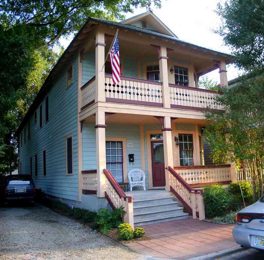 Pensacola:-Seville-Historic-District:-Camp-Dental-Lab_01.jpg:  victorian cottage