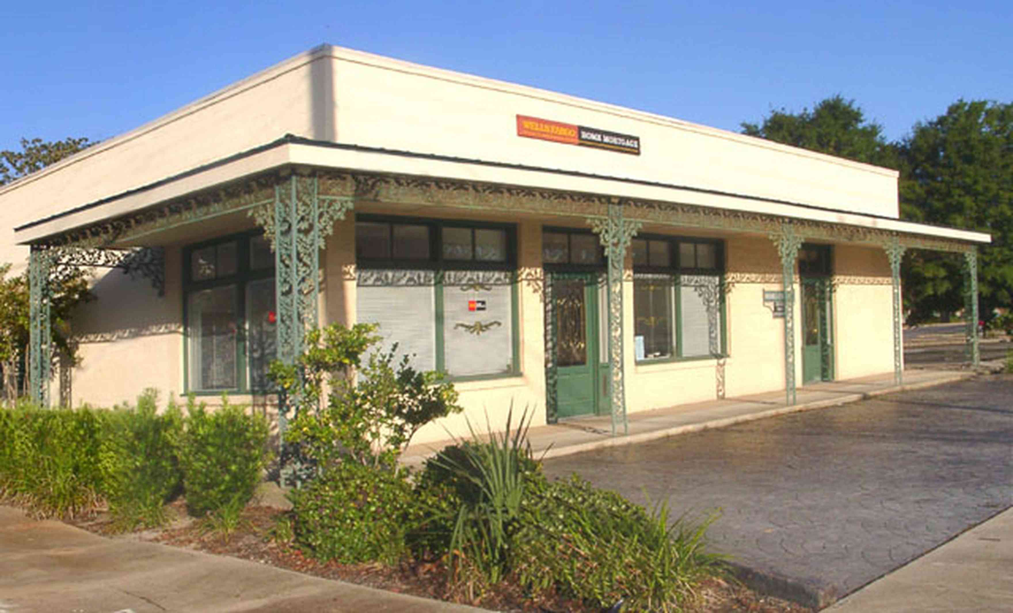 Pensacola:-Seville-Historic-District:-Wells-Faro-Home-Mortgage-Company_01.jpg:  wrought iron, mortgage company
