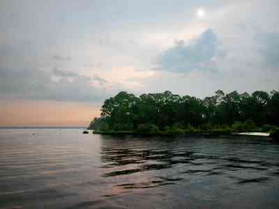 Perdido-Key:-Riola-Place_02.jpg:  saltmarsh, bay, bayou, sawgrass, wetlands, seagrasses, 