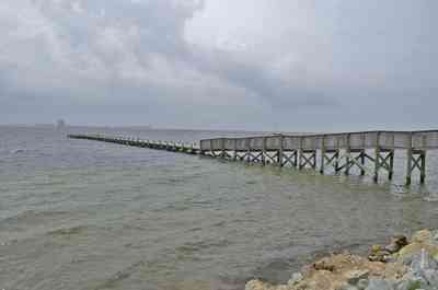 Gulf+Breeze-Swimming+pier_01.jpg:  