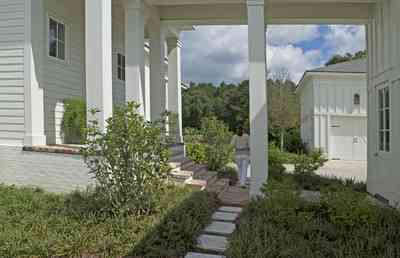 Polo+Fields+Hwy+32-side+entrance.jpg:  