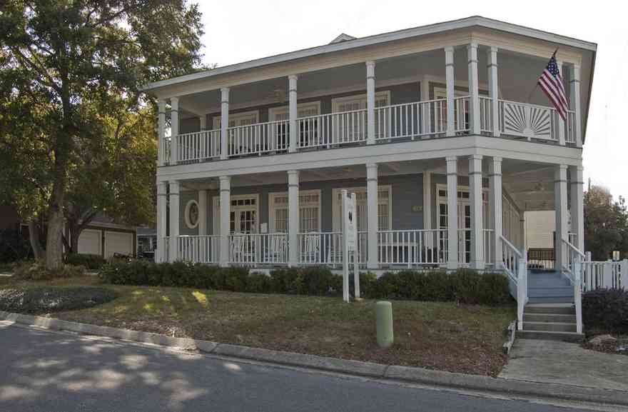 11+marsh+house-205+cevallos-facade.jpg:  