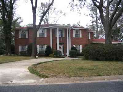 Scenic-Hills_11.jpg:  classic, grass, homes, mansion, column