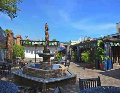 Seville+Quarter-End+of+Alley+patio-east_02.jpg:  