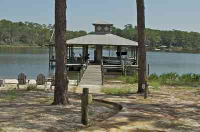 stephens-boathouse-creek+view.jpg:  