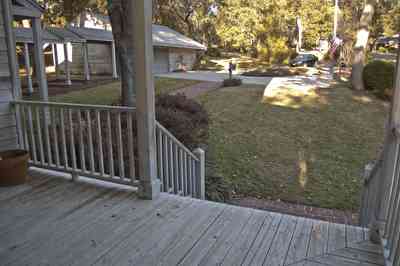 10+walton-front+steps+reverse.jpg:  