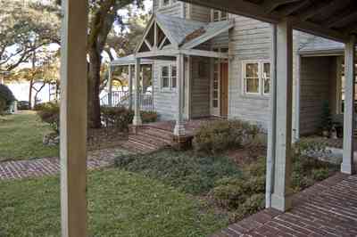 10+walton-walkway_02.jpg:  