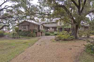 01-05-11-225+chipley+ave-facade_01.jpg:  