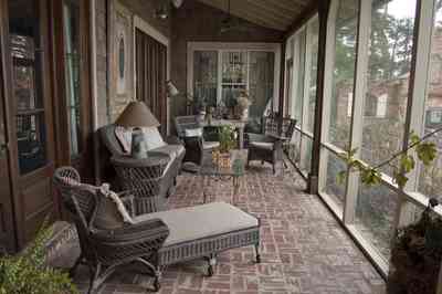 01-05-11-225+chipley+ave-screened+porch.jpg:  