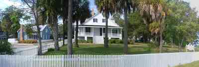 Pensacola:-Historic-Pensacola-Village:-The-Barkley-House_02.jpg:  museum, picket fence